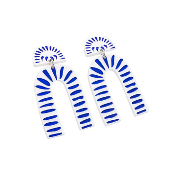 blue and white porcelain u-shape earrings 