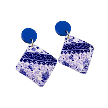Blue-and-White Porcelain Fragment Earrings with an Ancient Eastern Classic Style